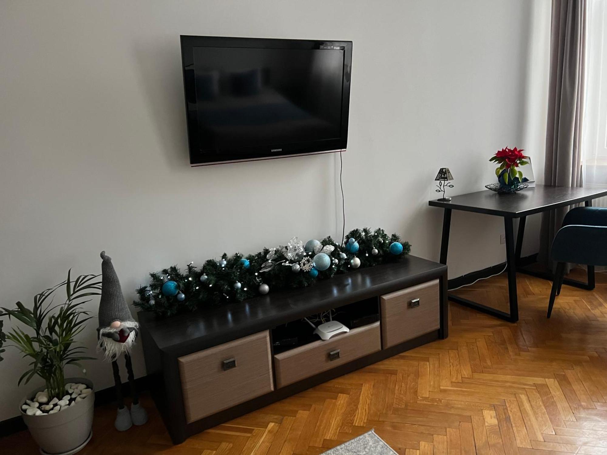 Wonderful Apartment Near The Old City Львов Экстерьер фото